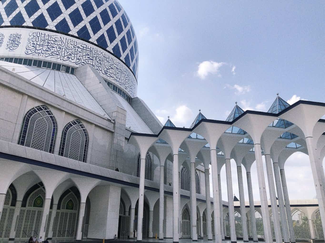 藍色清真寺 馬來西亞 ｜絕美伊斯蘭建築就在吉隆坡，錯過替你可惜