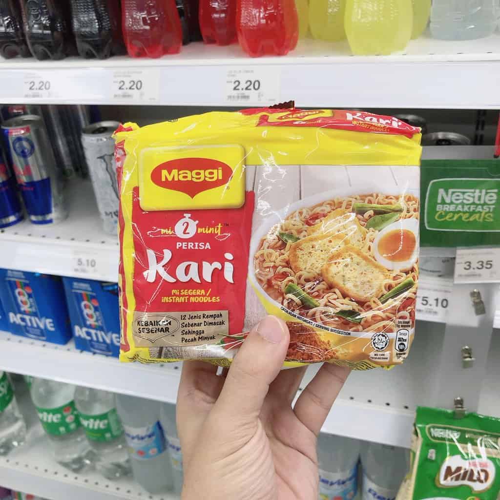 吉隆坡 必買 馬來西亞 Giant 超市 伴手禮 ｜maggi kari 泡麵